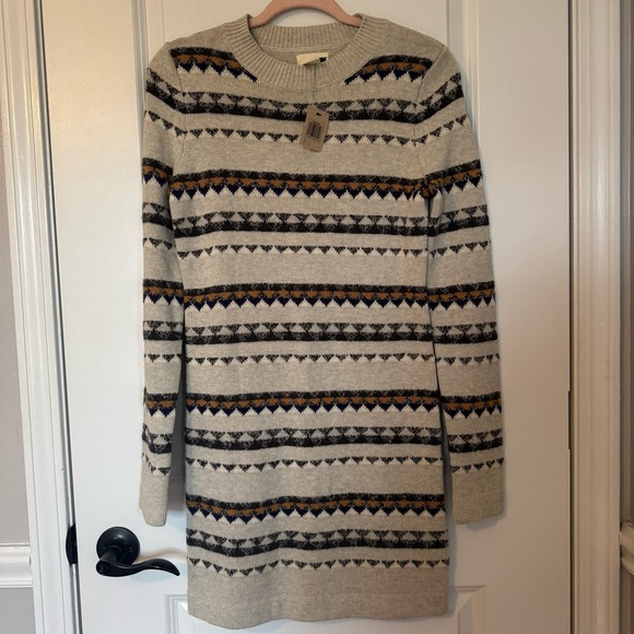 Levi’s NWT Cozy Patterned Sweater Dress - Cream, Black, Gray - Picture 1 of 6